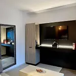 Veneziana Boutique Superior Koper