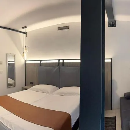 Veneziana Boutique Superior Отель Копер