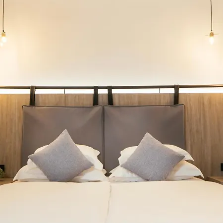 Отель Veneziana Boutique Superior 3*